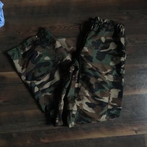 Drawstring camo pants